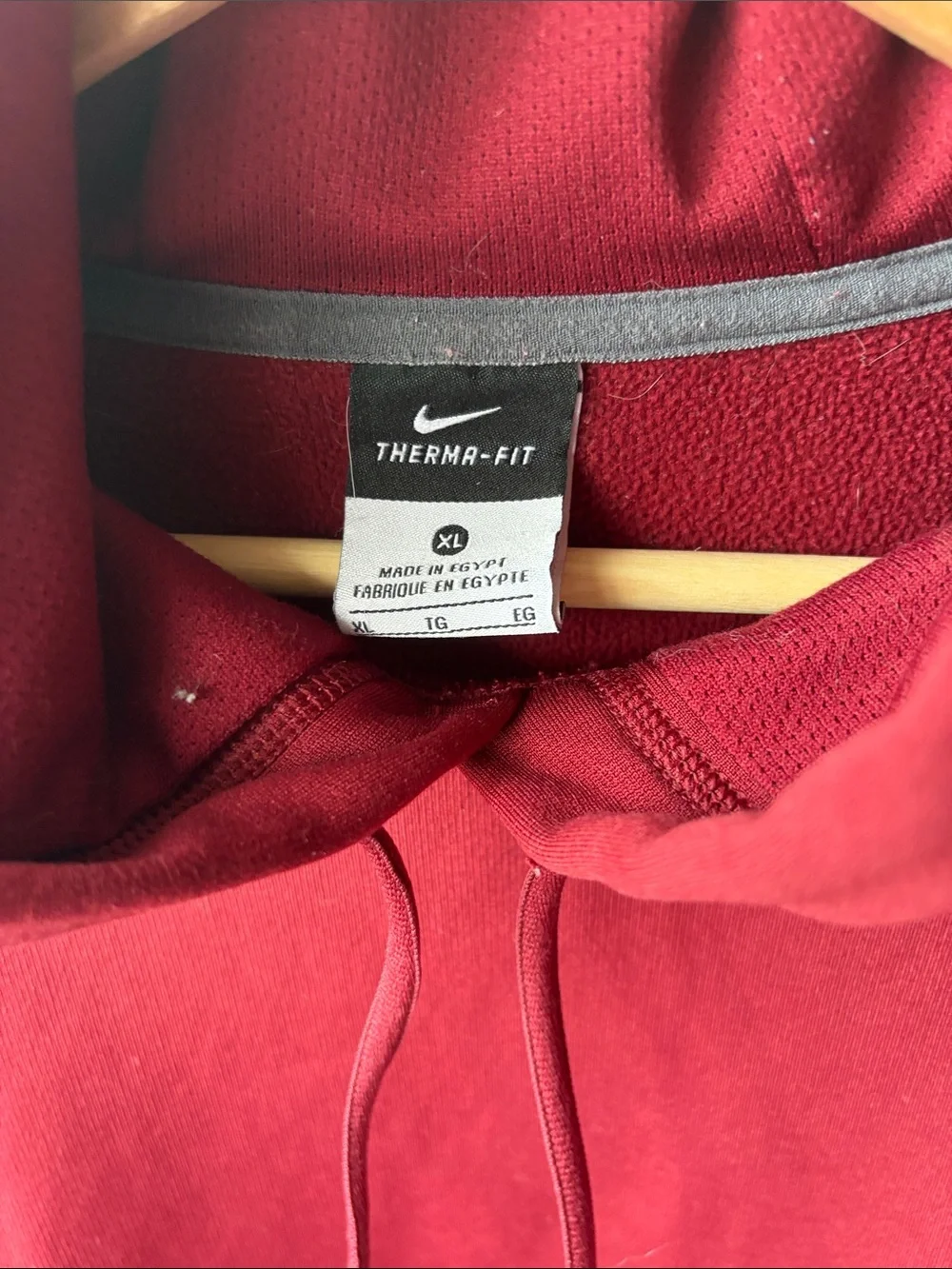 Nike Men’s Burgundy Therma-Fit Hoodie Size XL